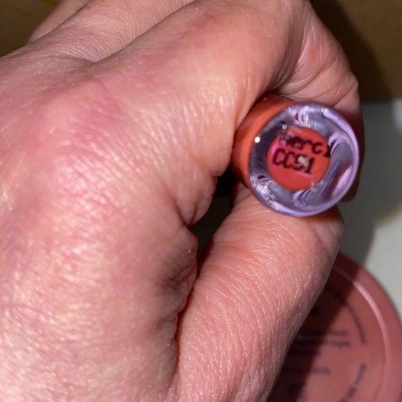 BNB Full tarte blush/contour, small Tarte gloss,2 dose Barrier Active Tr… - Picture 5 of 9